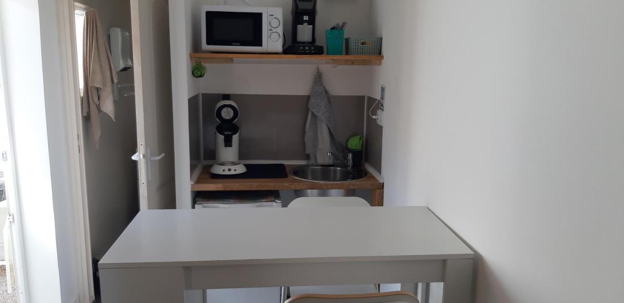 petit studio indépendant dans jardin Marsiglia Esterno foto